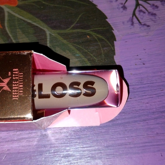 Set Of 4 Jeffree Star  Random Pulls. - Picture 2 of 3